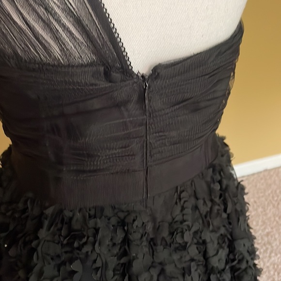 Adrianna Papell - One shoulder evening dress - Picture 9 of 10